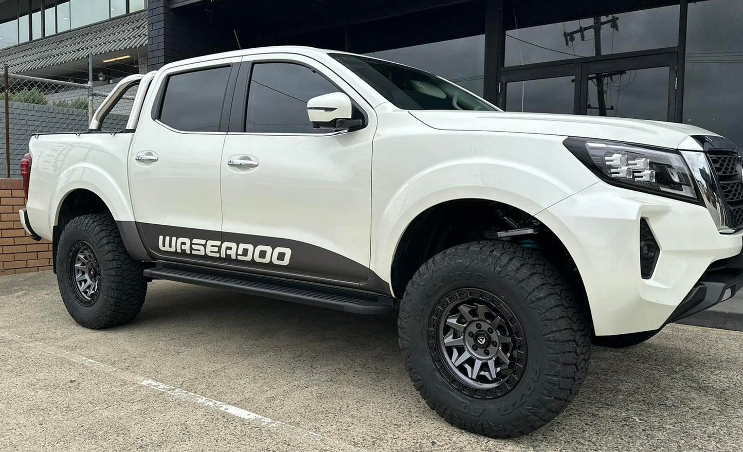 Nissan Navara NP300 3"-3.5" Lift (75mm-85mm)